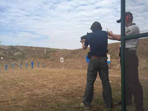 老挝四五国际射击场室内射击场、室外cs