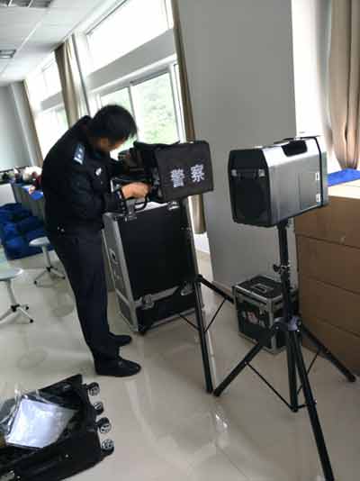 我公司为南京森林警察学院治安系提供应急安检教学设备